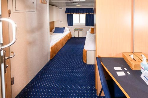 Cabin 312 - Deluxe twin